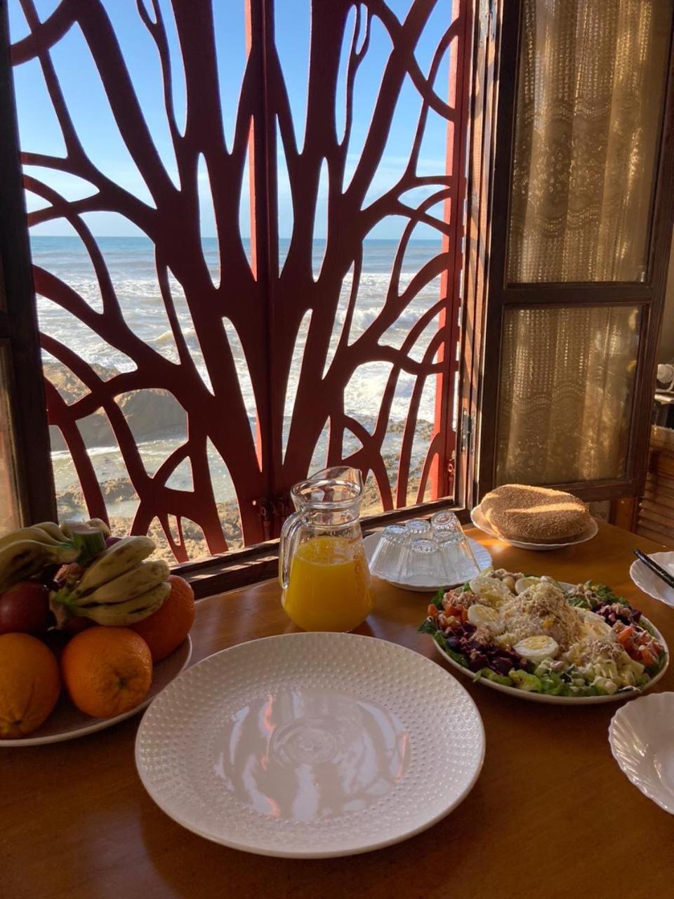 Amaan ⴰⵎⴰⴰⵏ * Agadir